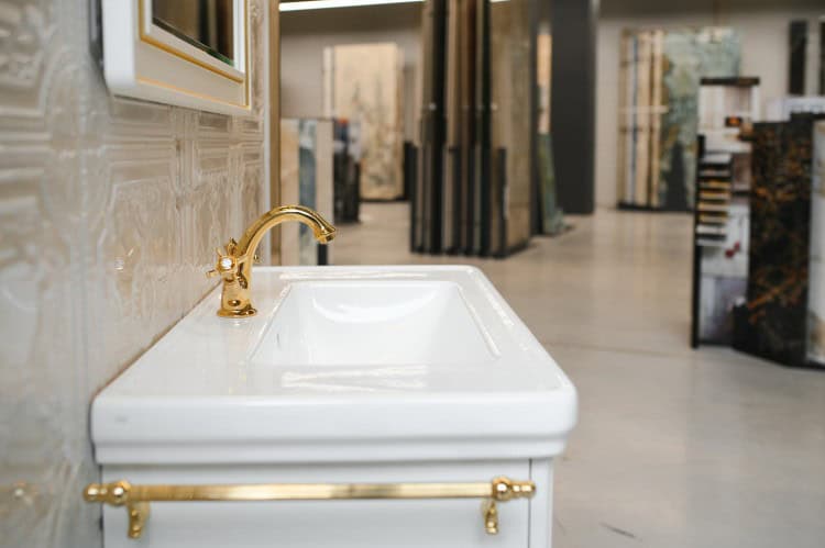 kitchen and bathroom showroom located in Arlington Heights, IL